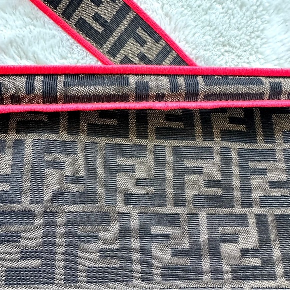 FENDI  Large Zucca Fluo Trim Baguette Bag  Authentic Retail 4500$ - Picture 10 of 12